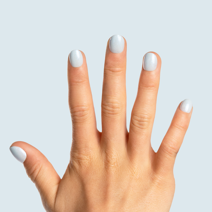 Snow Day - Pressies | Extra Short Short | Round - Image 4